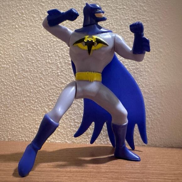 Set of 5 Batman Action Figures Posable Twist Kick Wings Collection - Picture 1 of 8